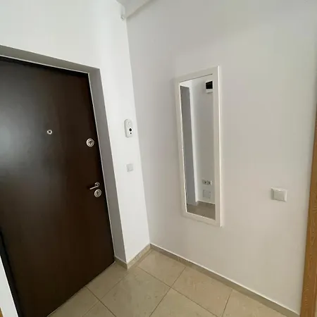 Iris Apartment